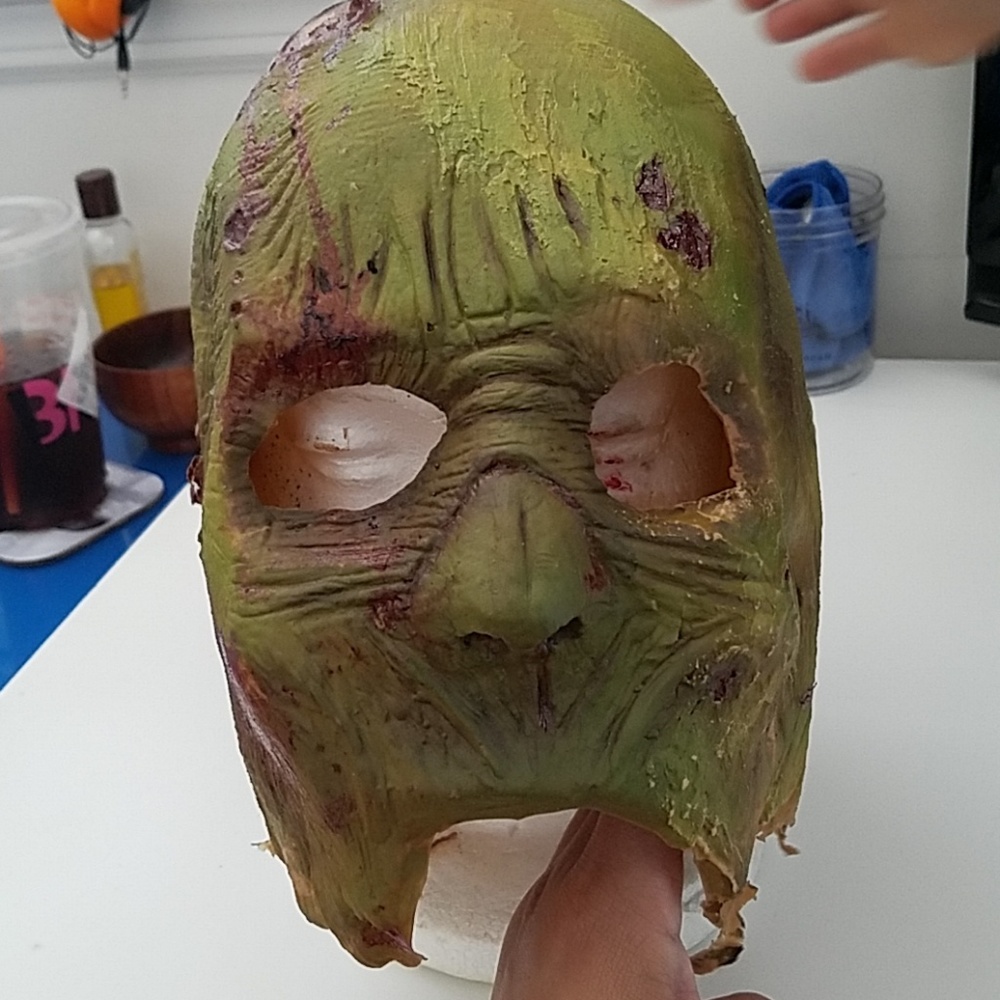 Walking Dead zombie mask